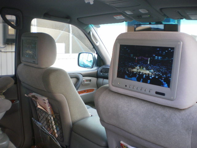 ランクル100・地デジ化とヘッドレストモニター他 : 新潟市ボディ 