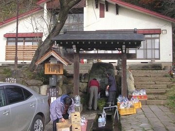 北信濃 木島平村 龍興寺の清水に癒される~❤