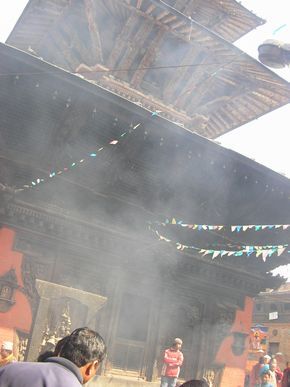 ネパール★まだまだ続くヒンドゥ寺院参拝