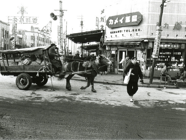 1-11-7高砂通ケンターキ－前