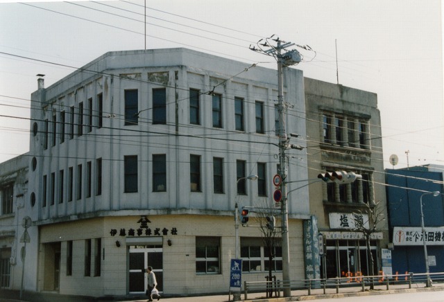 93bb6d7c.jpg