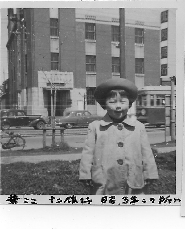 十二銀行前