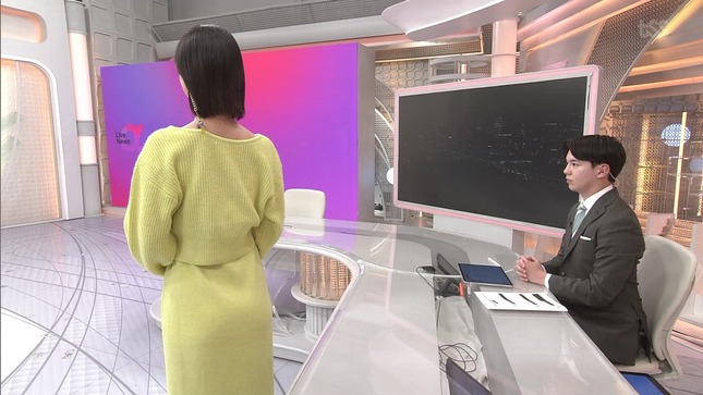 海老原優香アナ　うっすらとインナーが透けたお尻を振りながら歩く！！【GIF動画あり】