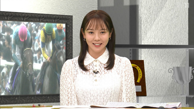 透け透け森千晴アナ、皆藤愛子アナ ブラ紐まで透ける！！