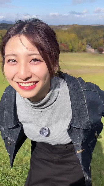 北海道の巨乳新人アナ　ニットの巨乳がくっきり！！【GIF動画あり】