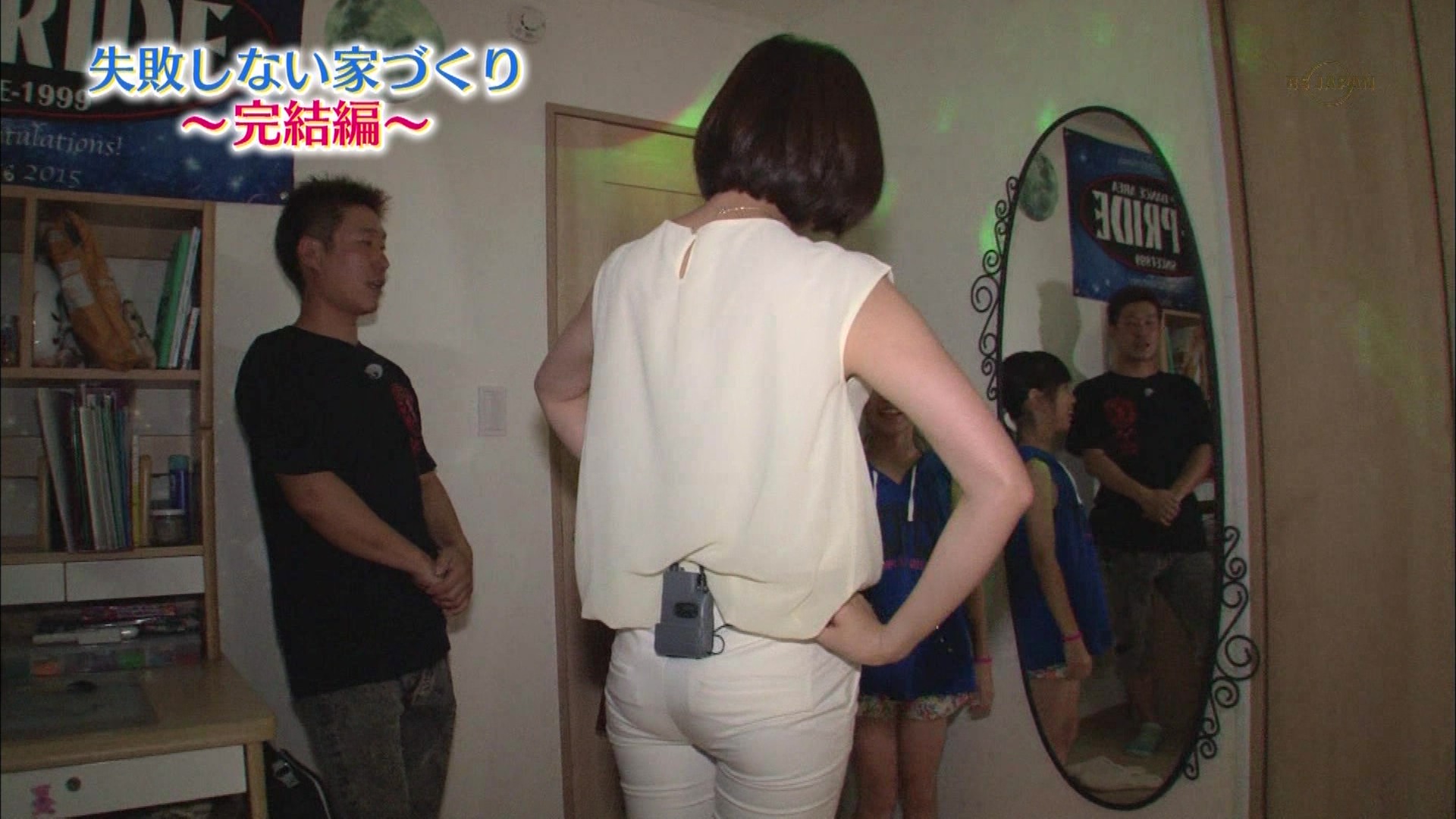 女子アナ　透けパンティ画像 