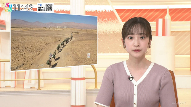 南後杏子アナ　ニットで胸元強調！！