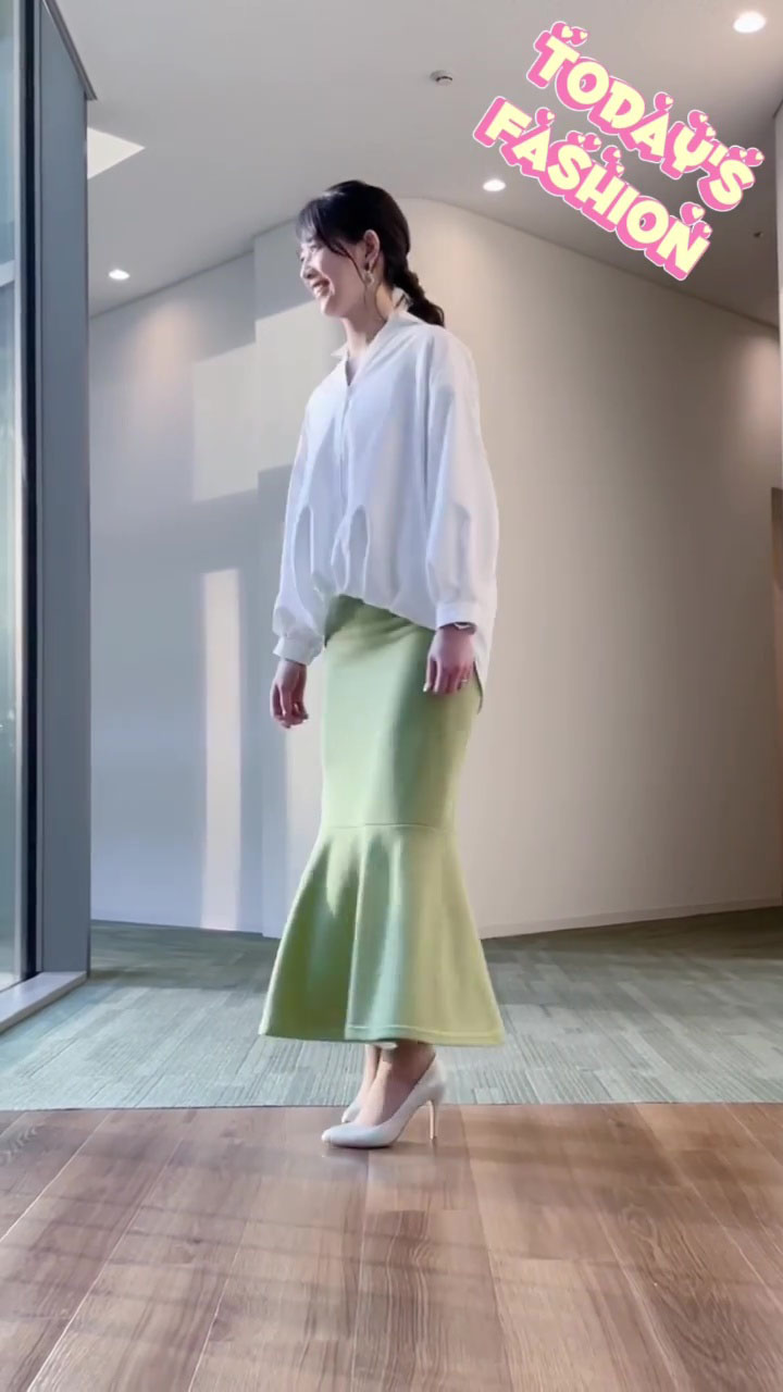 タイト スカート gif