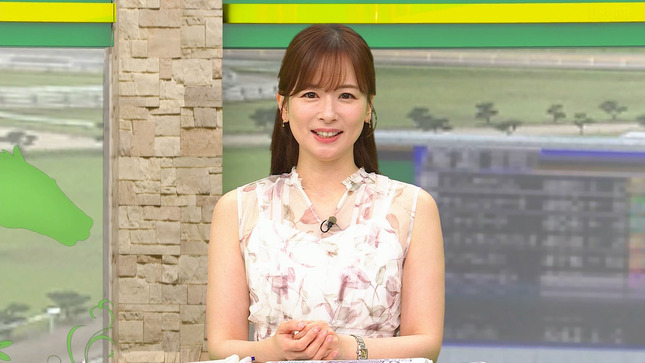 皆藤愛子 森千晴 BSイレブン競馬中継 3
