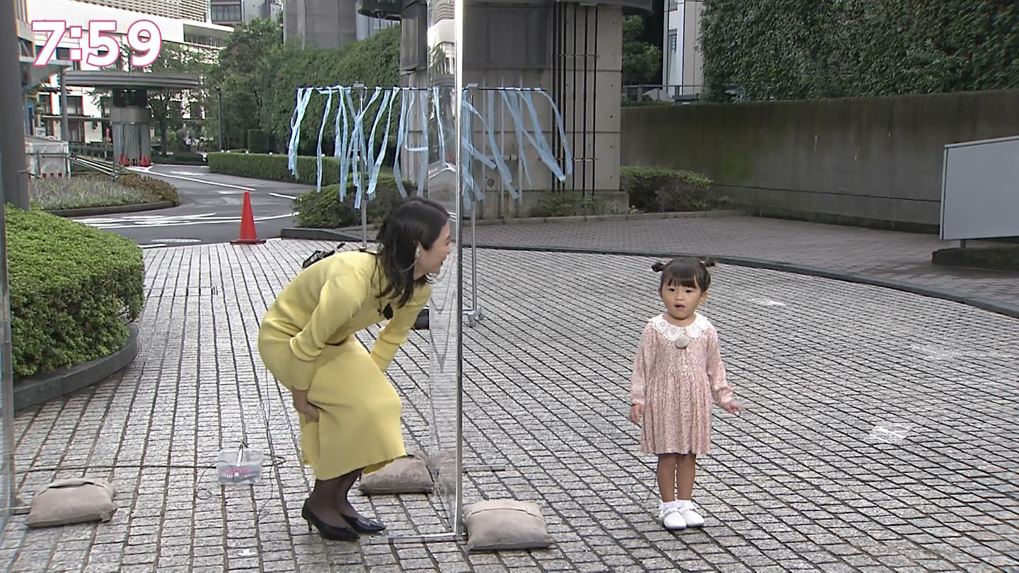 夏目三久アナ しゃがむ アナきゃぷ速報