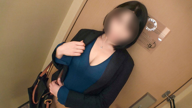 Hカップのおっぱいに大きなお尻！マジ軟派、初撮。4