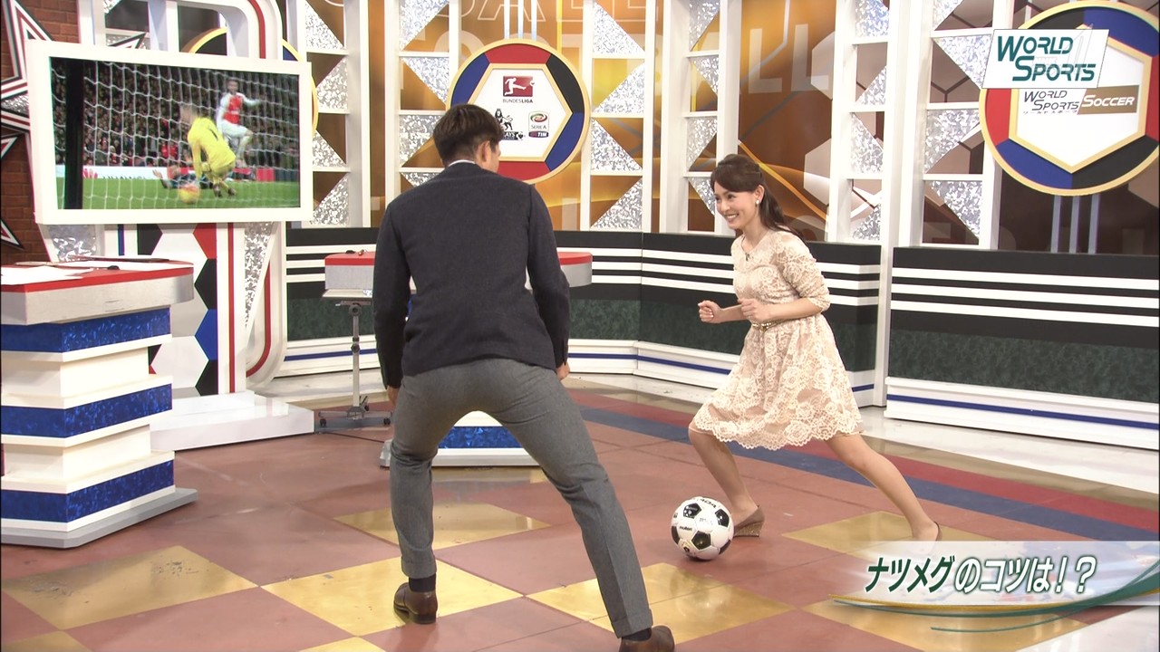 深津瑠美アナがスタジオでサッカー アナきゃぷ速報 深津瑠美アナがスタジオでサッカー アナきゃぷ速報