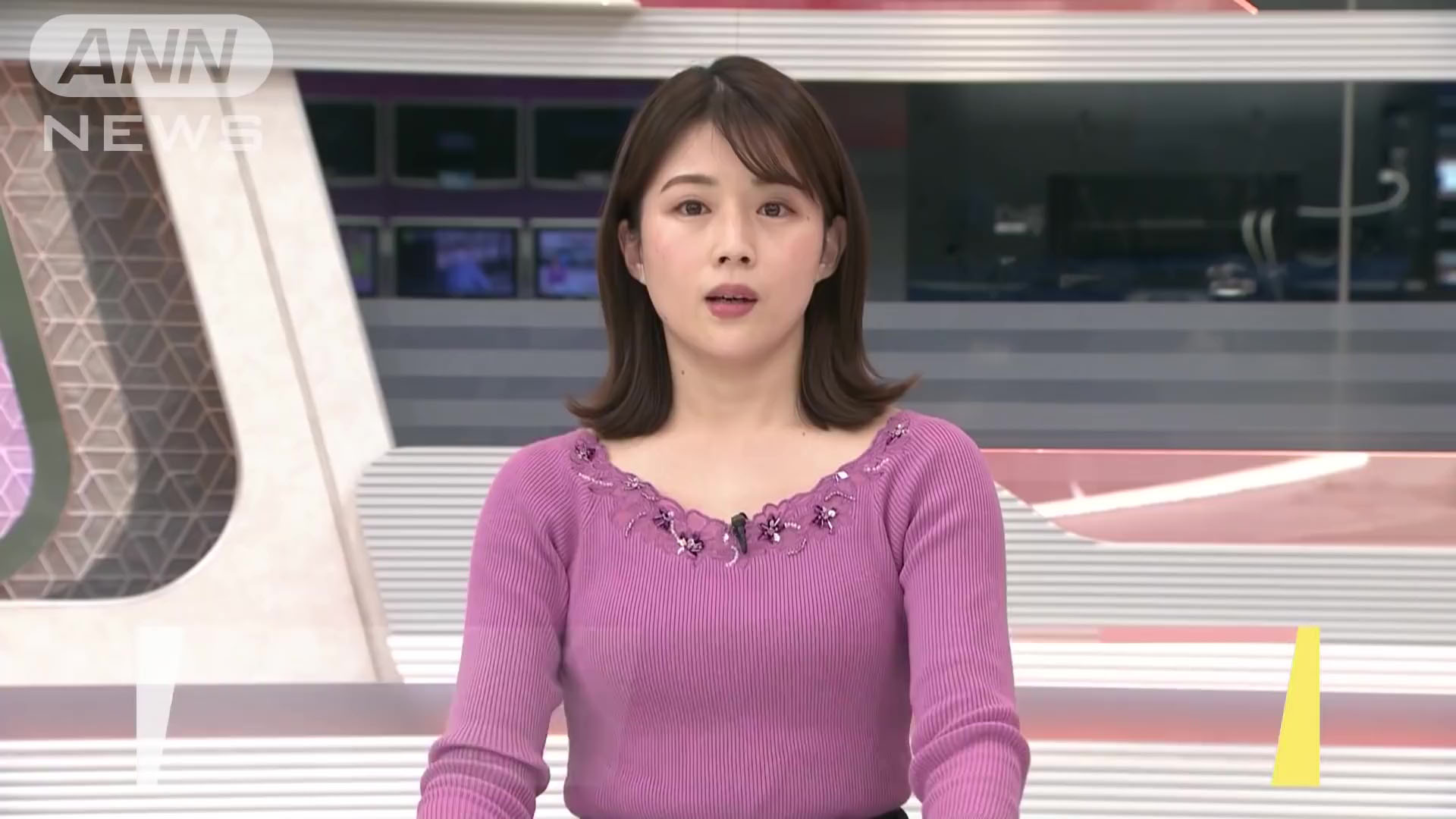 田中萌アナ ピチピチのセクシーニットでニュースを読む！！ : アナきゃぷ速報