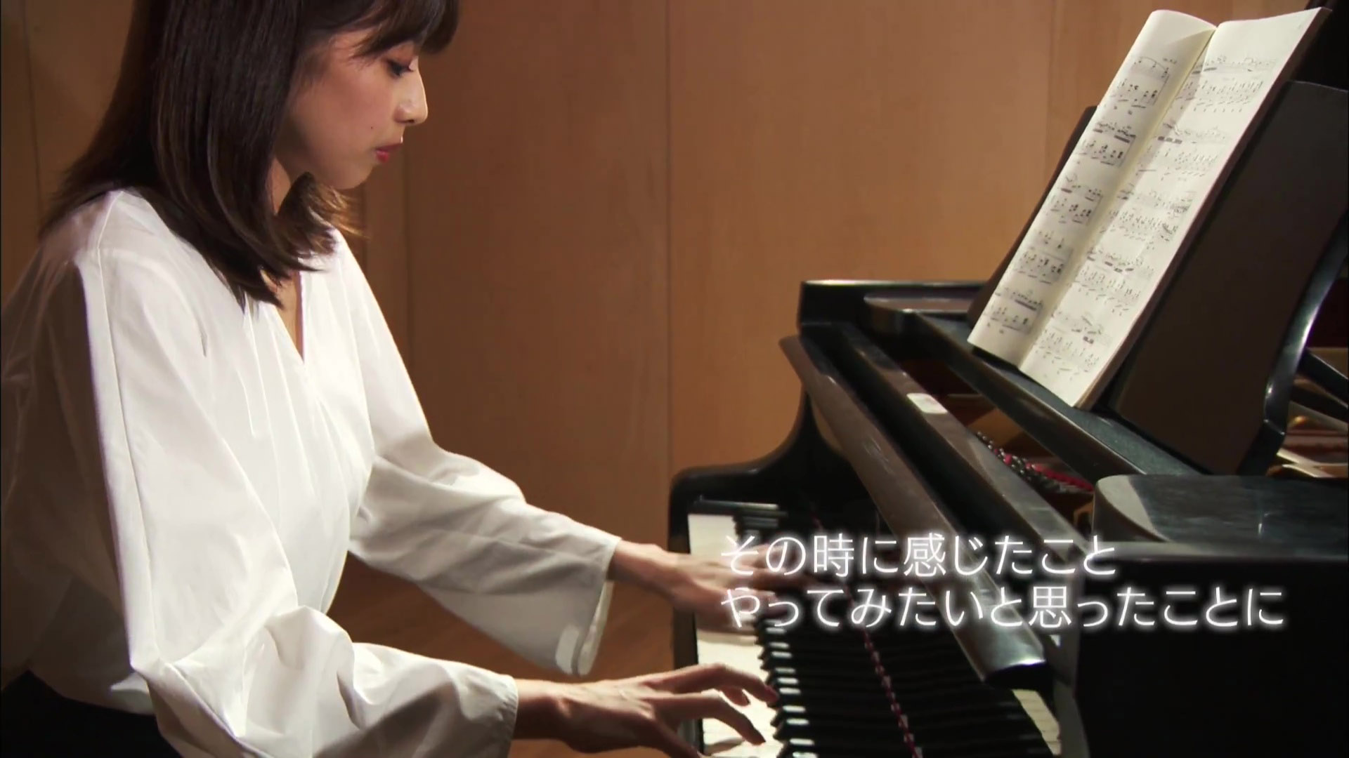 加藤綾子アナが n響コンサート で胸チラ アナきゃぷ速報 加藤綾子アナが n響コンサート で胸チラ アナきゃぷ速報