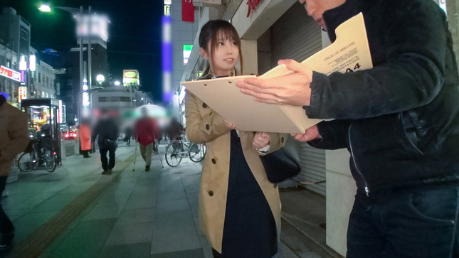 マジ軟派、初撮。 1270 就活生かと思ったら人妻OL 1