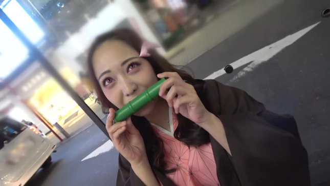 渋谷のハロウィンに突如現れたエッチな手竈○禰○子 4