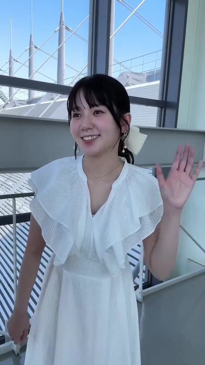 内田有紀　顔　ぶっかけ 冨田有紀アナ うっすらと谷間が見える！！【GIF動画あり】 : アナきゃぷ速報