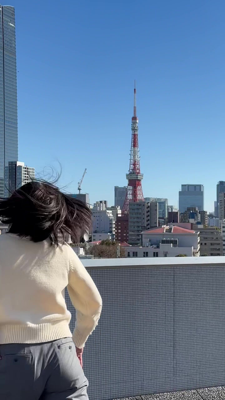 八木あずさ gif　無修正  セックス gif 松岡朱里アナ 横乳を揺らして、食い込むお尻！！【GIF動画あり】 : アナきゃぷ速報