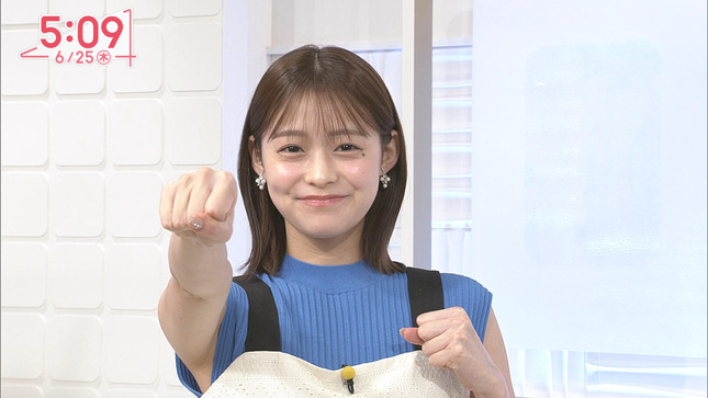 田﨑さくらアナ　ノースリニットの脇！！