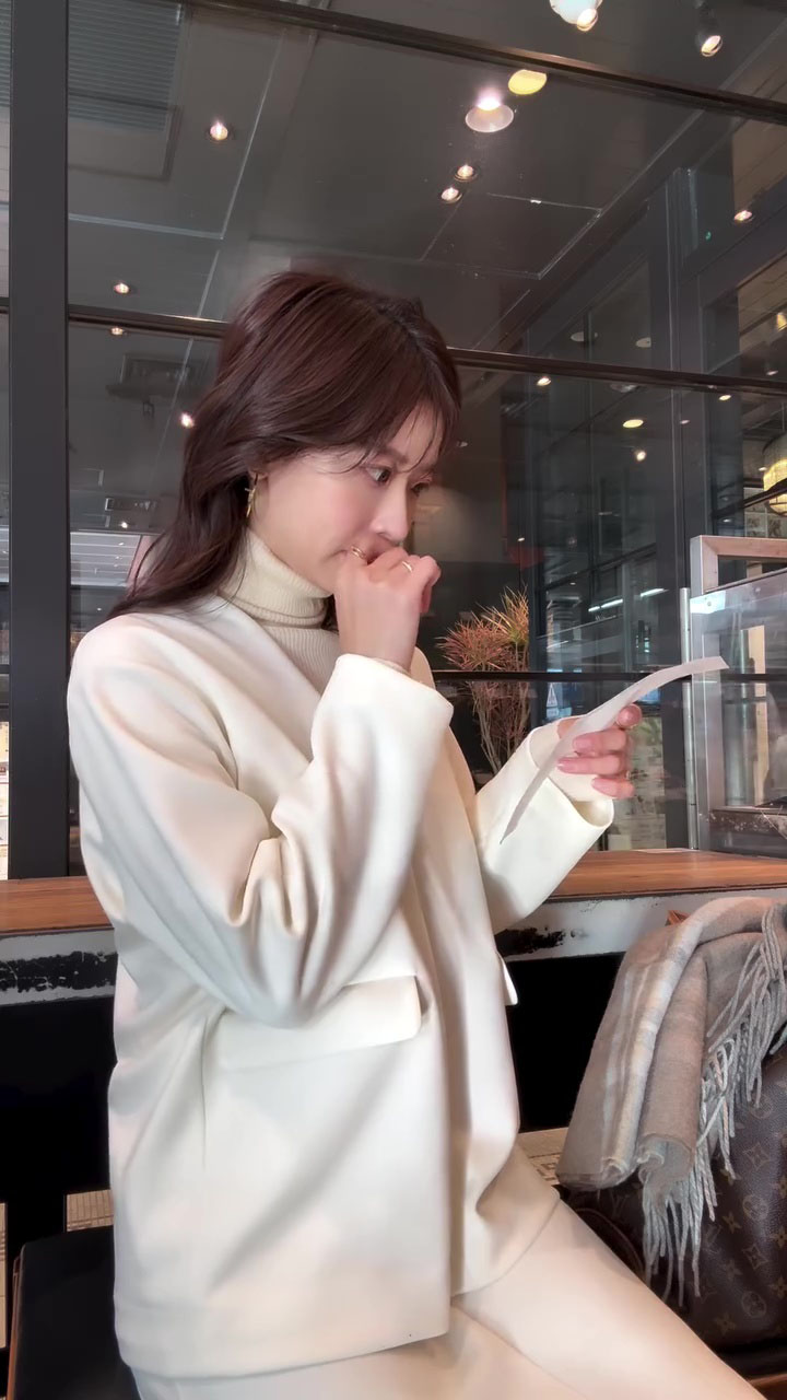 橋本菜穂子レイプ緊縛画像  郡司恭子アナ ピタピタニットが透けてブラ線くっきり！！【GIF動画あり】 : アナきゃぷ速報