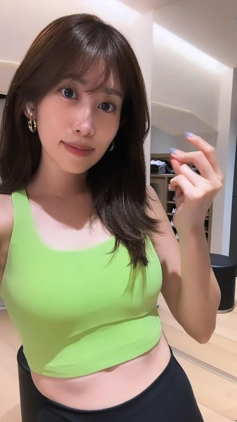 中川安奈 Instagram 2