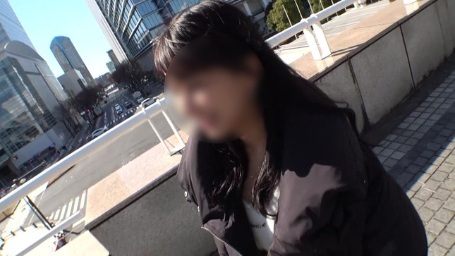 アニメボイスがたまらないタヌキ顔保育士 1