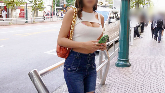 大人のセクシーランジェリーを身に纏う人妻 2