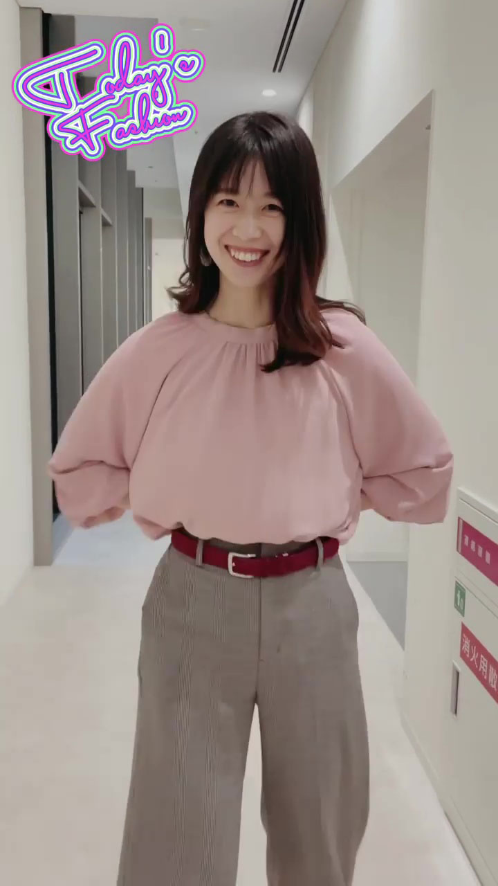 虎谷温子アナ インスタでお尻と横乳を強調 Gif動画あり アナきゃぷ速報