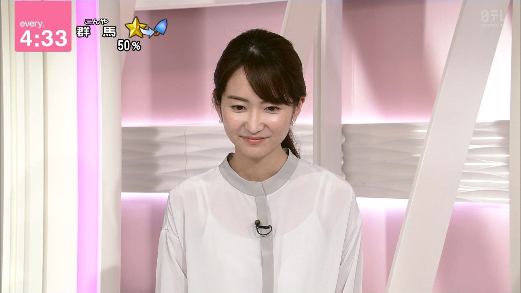女子アナ　ブラ 