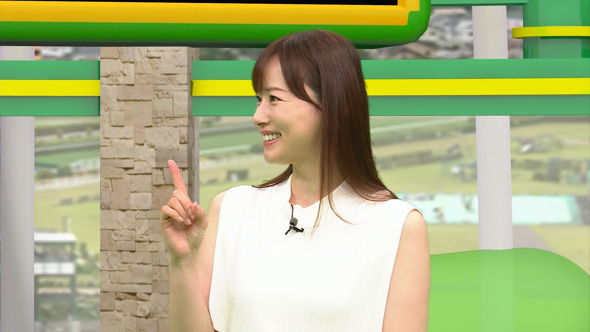 皆藤　愛子　接写 皆藤愛子アナ 黒ブラが、透けてチラ見え！！ : アナきゃぷ速報