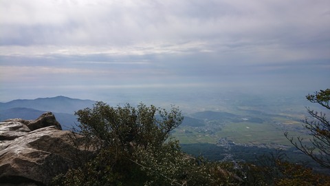 女体山頂から
