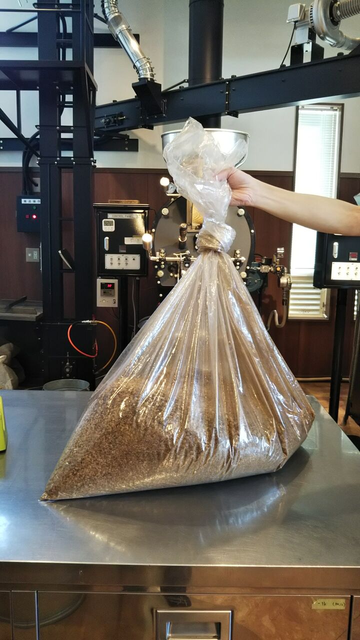 コーヒー粕で肥料作り★コーヒー粕とチャフ編 : コーヒー専門店キャラバンサライ公式ブログ