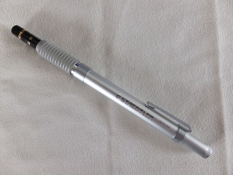 鉛筆補助軸（鉛筆フォルダー）比較 【ファーバーカステル】UFO