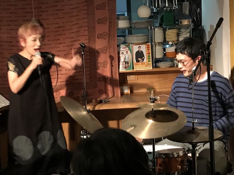 20190919_113633035_iOS