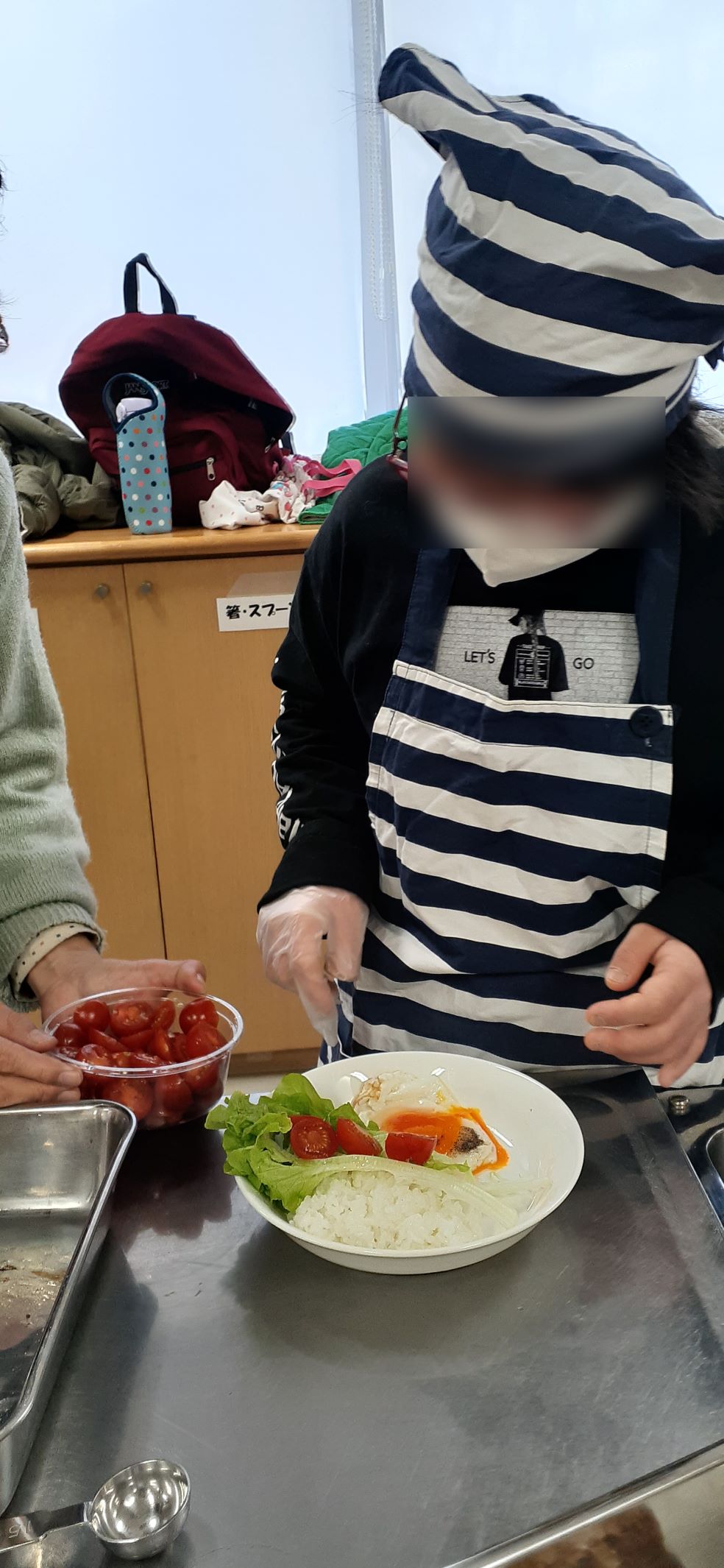 トマト盛り付け
