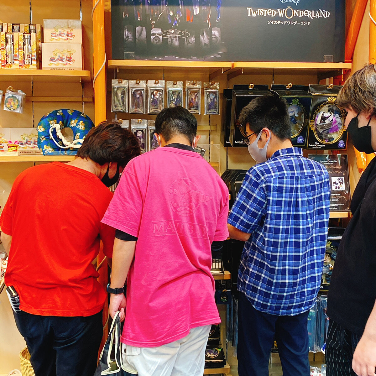 沼津 ディズニーストアでお買い物 すべての若者に豊かな学びと青春を