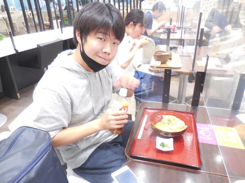 DSCN8585