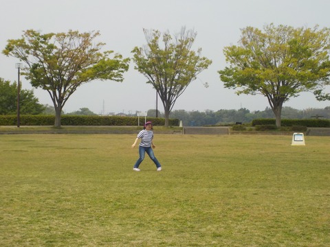 東俣野中央公園での踊り