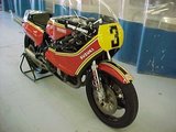 MVC-034S