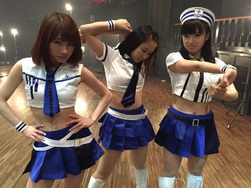 モーニング娘 石田亜佑美 自分の衣装の布面積が少ない事に気付く ハロプロまとめ カラフルxハロプロ 21 モーニング娘 石田亜佑美 自分の衣装の布面積が少ない事に気付く ハロプロまとめ カラフルxハロプロ 21