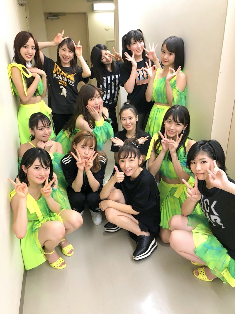加護亜依とモーニング娘 18の集合写真が公開 ハロプロまとめ カラフルxハロプロ 21 加護亜依とモーニング娘 18の集合写真が公開 ハロプロまとめ カラフルxハロプロ 21