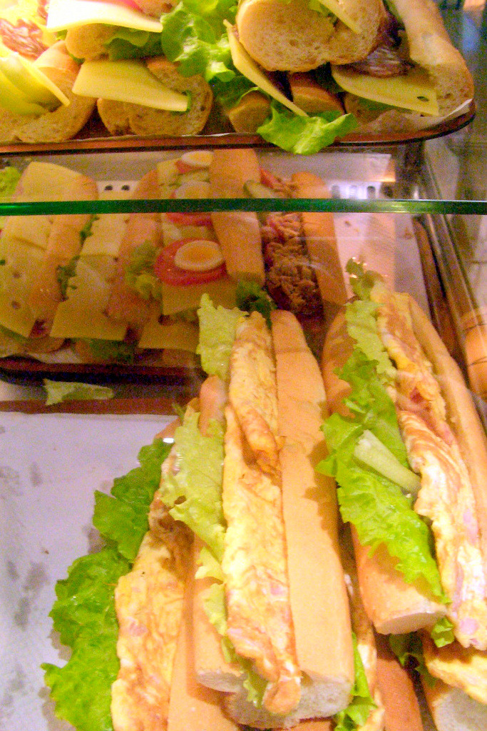フランス人の朝ごはんの特徴 Colors In France フランス人の朝ごはんの特徴 Colors In France