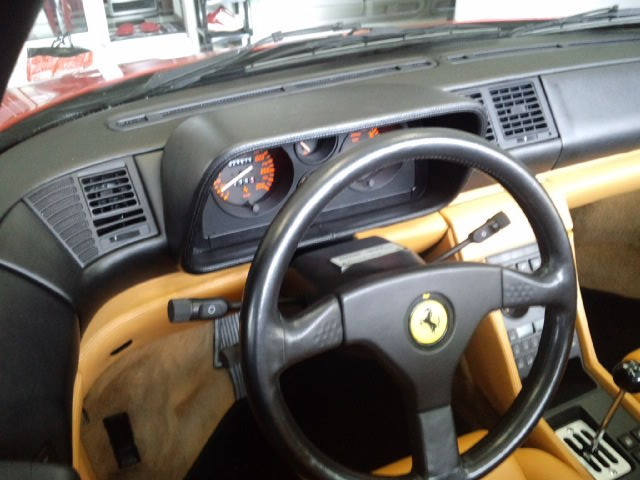 Ferrari 348の内装パネルべたつきリペア : Color's -Repair Works- ~リペアな日々~