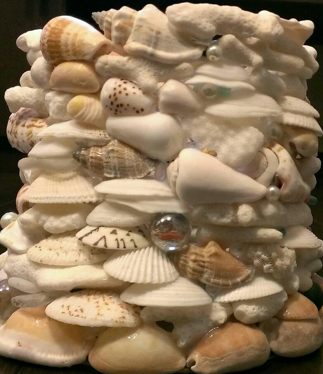貝殻とサンゴとシーグラスで作ったランプシェード【ハンドメイド