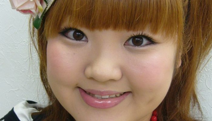柳原可奈子のバストサイズwwwwwwwwwwww 芸人ずかん 柳原可奈子のバストサイズwwwwwwwwwwww 芸人ずかん