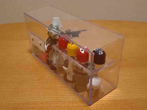 image-Gundam-display-case-DIY_5