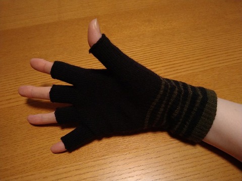 image-mens-knit-gloves-2