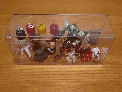 image-Gundam-display-case-DIY_4