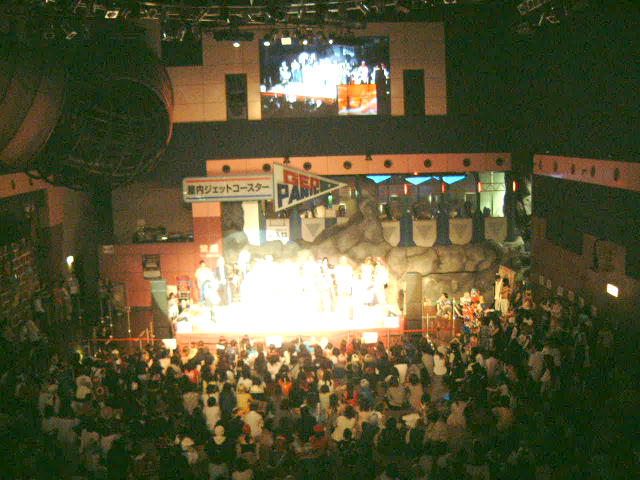 アルバイト従業員の不適切な発言による会場施設の謝罪 東京ドーム 三毛猫が出かけたこみけの話