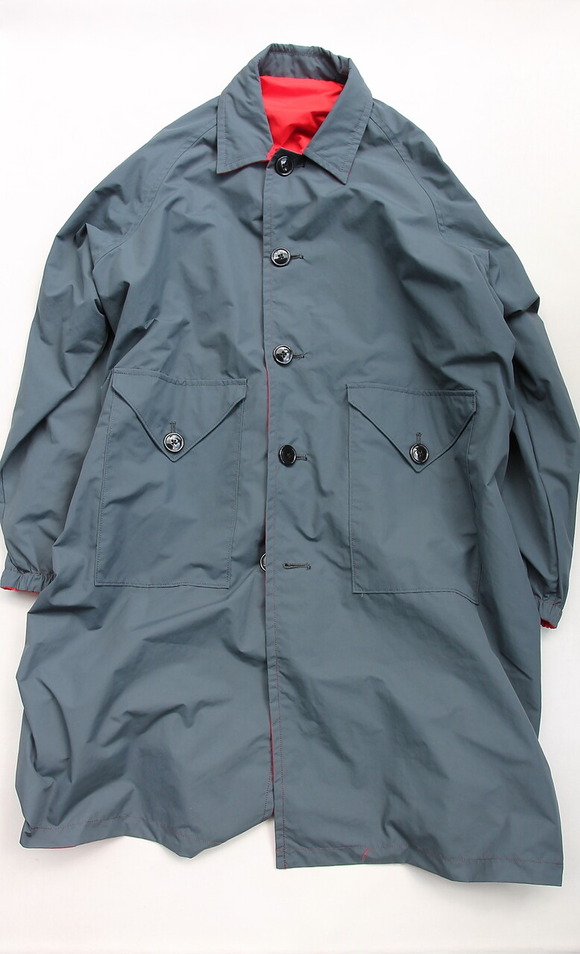 NOUN ”Reverse Coat RED”230826